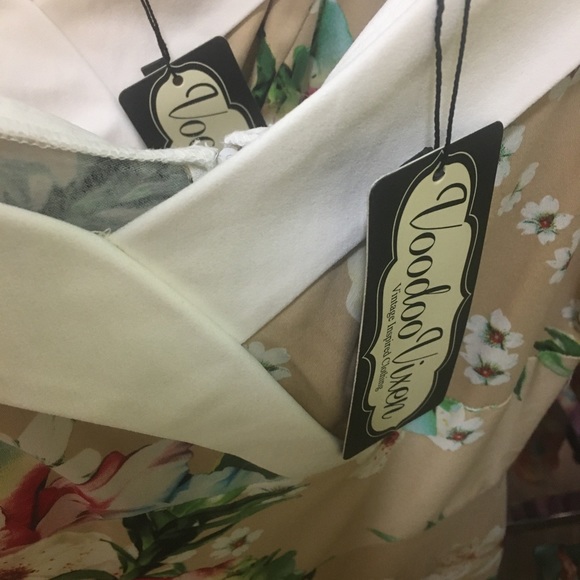 💐Voodoo Vixen Lillian Floral Swing Dress Beige - Picture 9 of 10